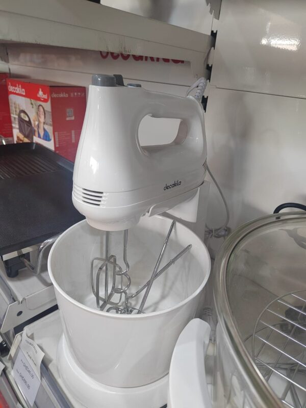Stand mixer